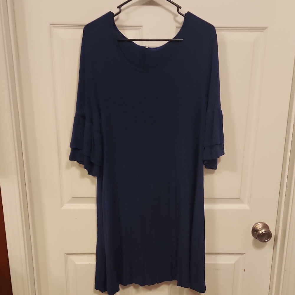 Elegant Blue Women's Top